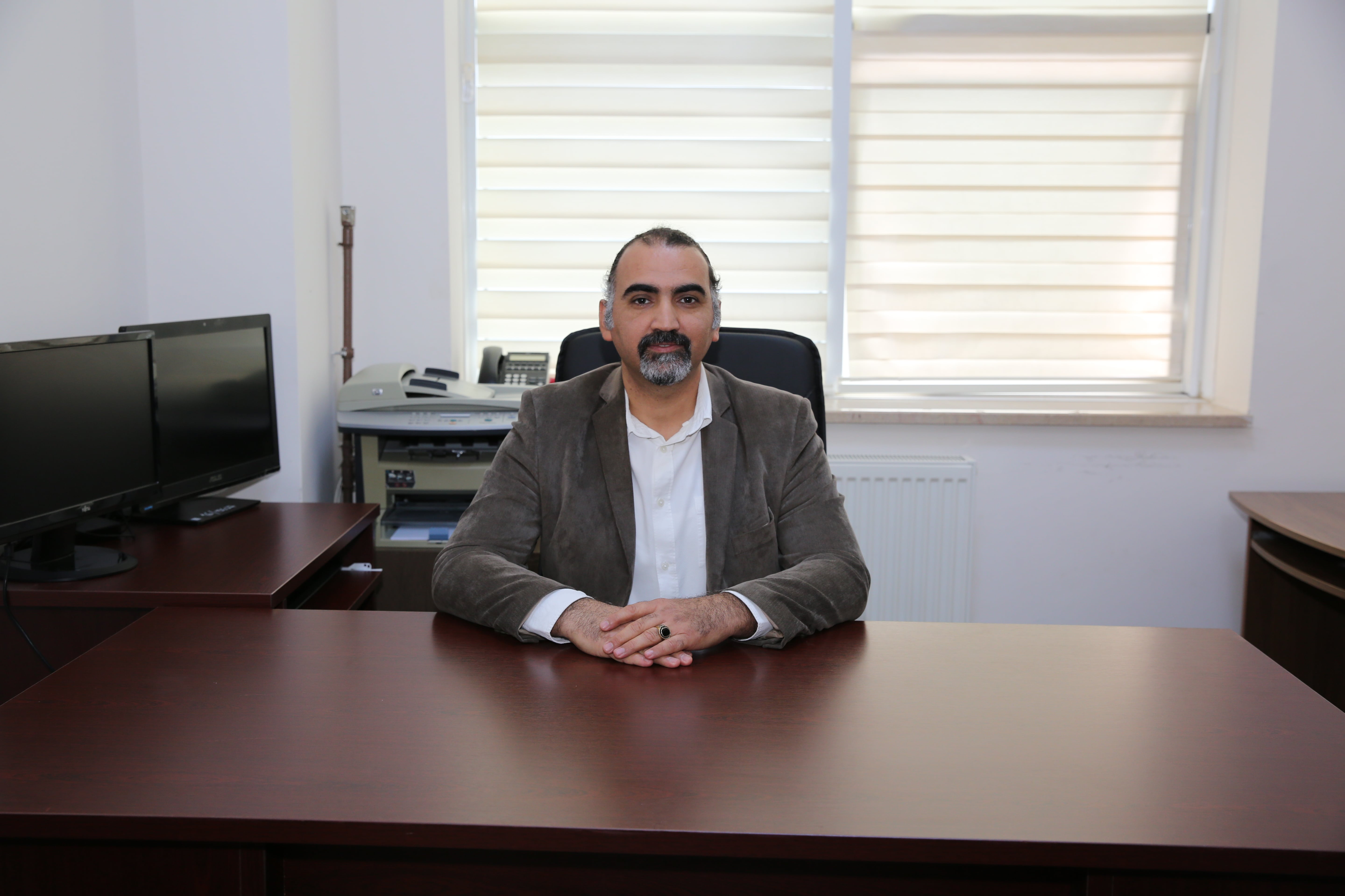 Öğretim Üyesi Resmi